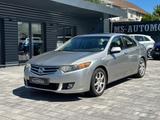 Honda Accord 2.4 Lim. Execut.-Automatik-Sch.dach-Xenon - Honda Accord aus 2009: Ex
