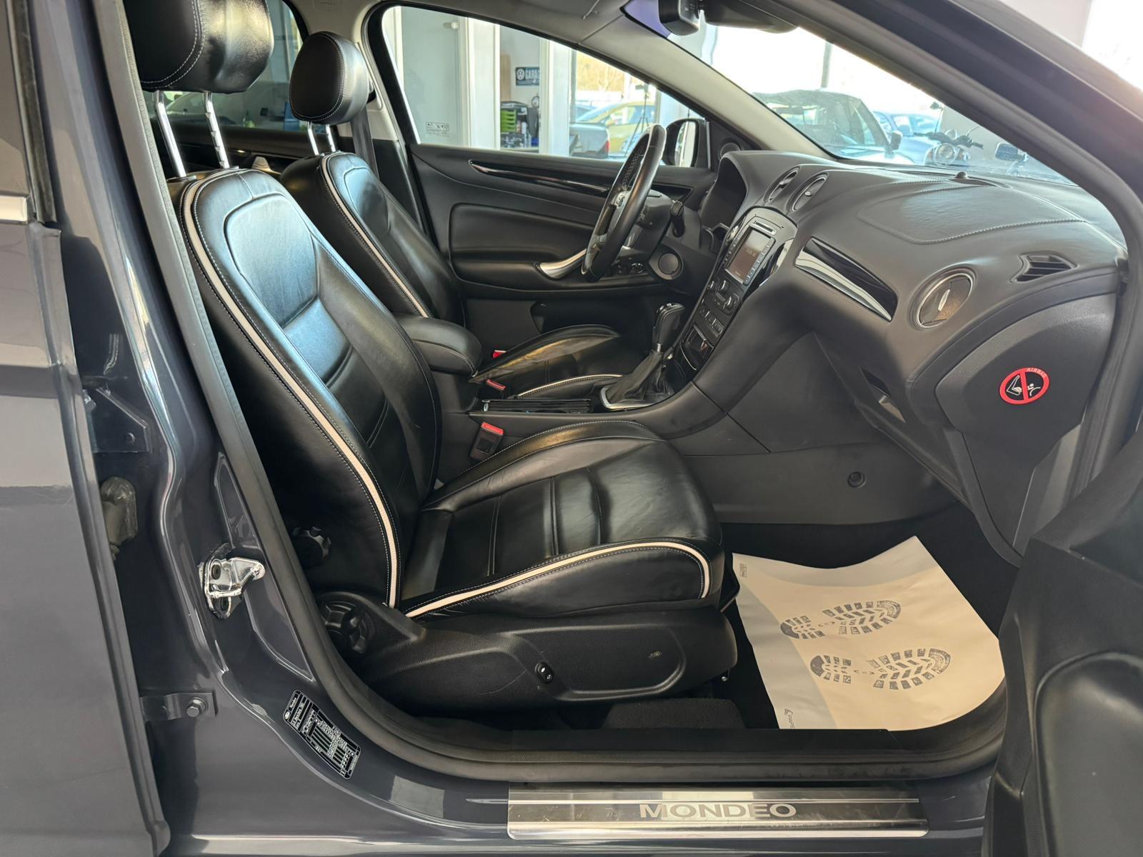 Ford Mondeo 2014 — photo 13