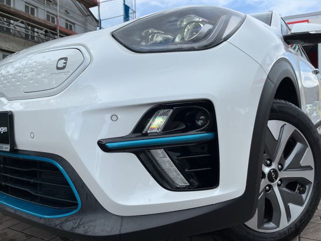 Niro NIRO EV 204 SPIRIT 3PH GLASDACH LEDER+ JBL 