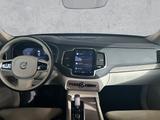 Volvo XC90 Recharge T8 AWD Plus Dark 7-Sitzer/AHK/Voll - Volvo XC90: Recharge Plus Dark