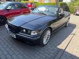 BMW 318i Cabrio Oldtimer  - BMW 318 aus 1996: 318i