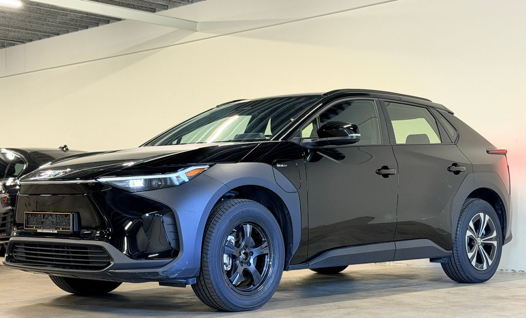 Image of Toyota bZ4X