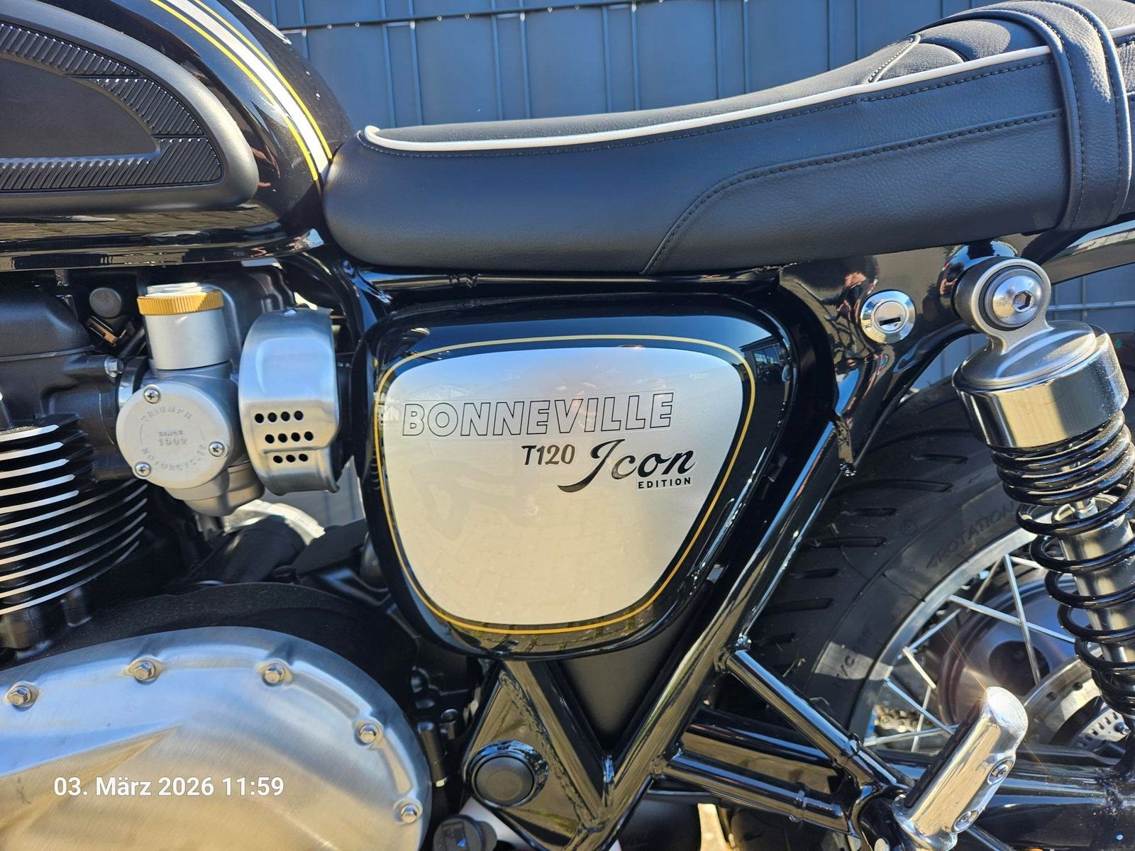 Fahrzeugabbildung Triumph Bonneville T120 Icon Edition