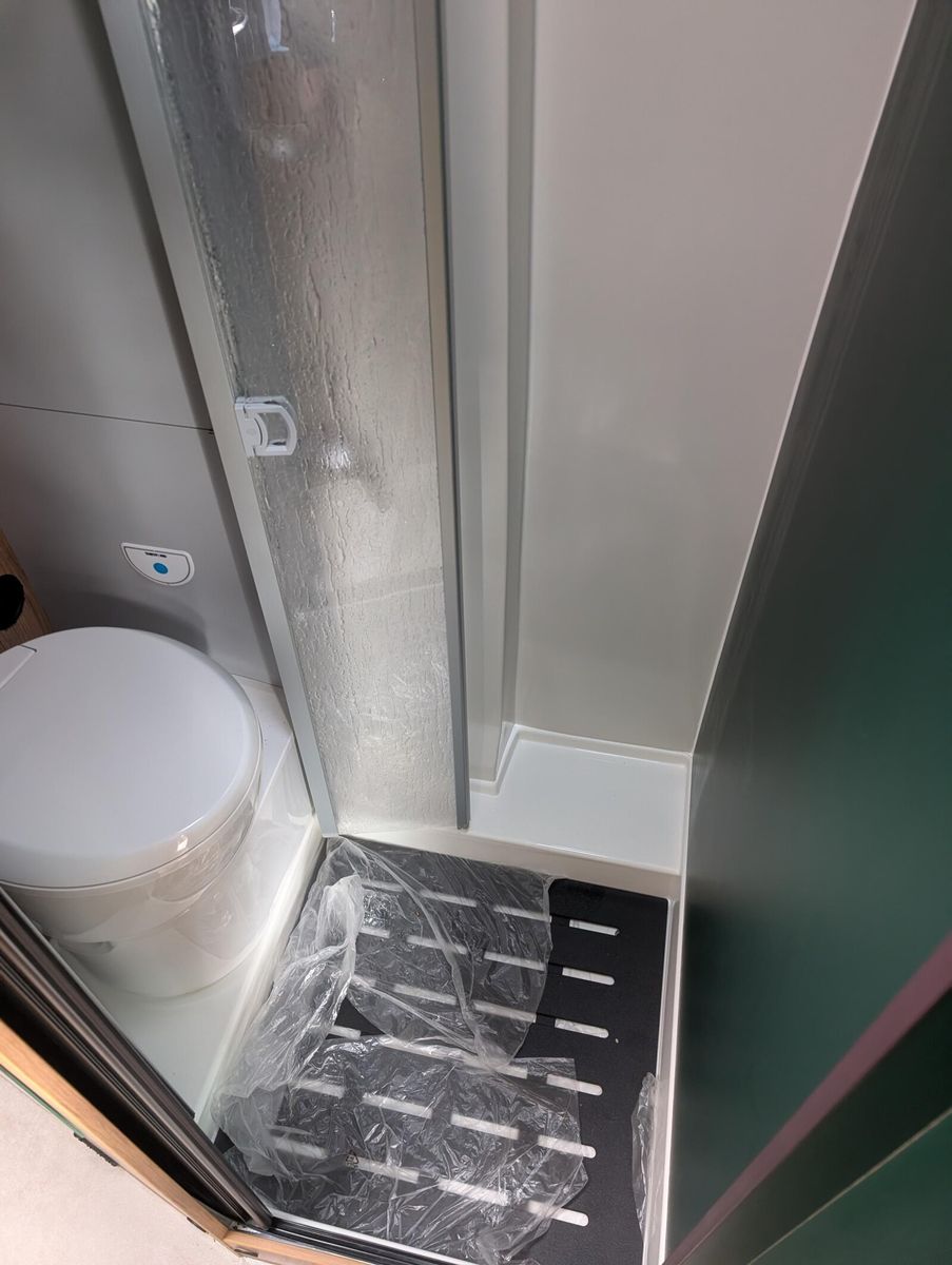 Fahrzeugabbildung Karmann Dexter 4x4 DE 560 AW Rückfahrkamera