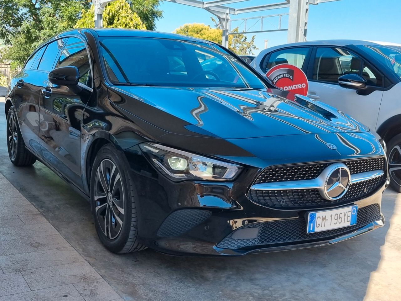 Mercedes-Benz Mercedes CLA Sh.Brake - TETTO APRIBILE imagem 2