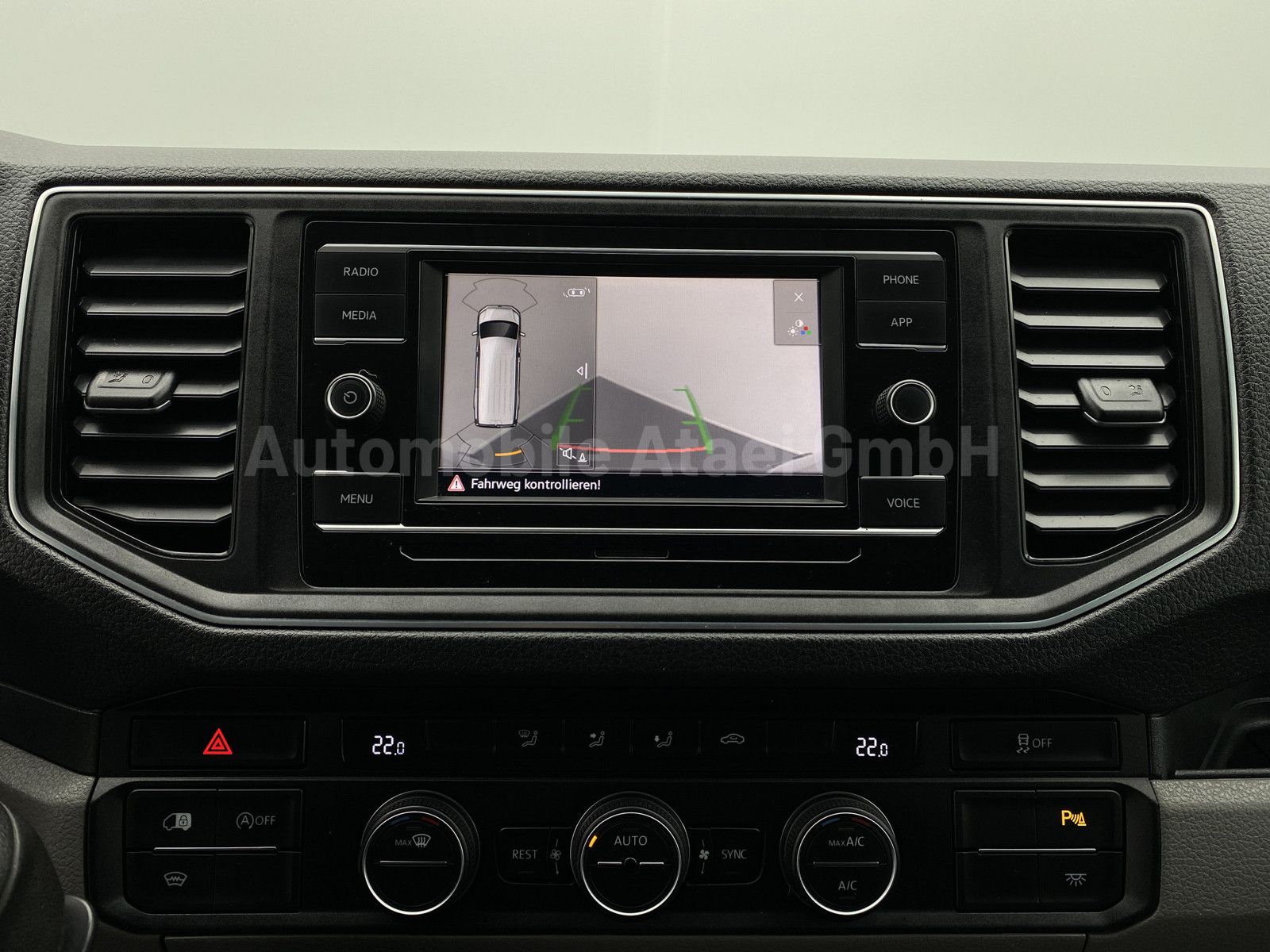 Fahrzeugabbildung Volkswagen Crafter 35 MAXI *Werkstatt* LED+ACC+KAMERA 3738