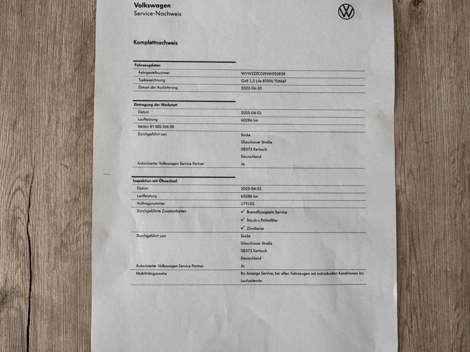 Volkswagen Golf VIII Lim. Life Business