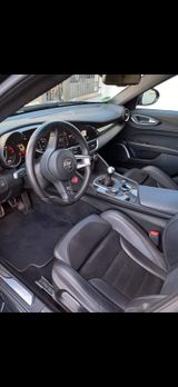 Alfa Romeo Giulia 2.9 V6 Bi-Turbo 375 kW Quadrifogl... - Alfa Romeo Giulia aus 2018