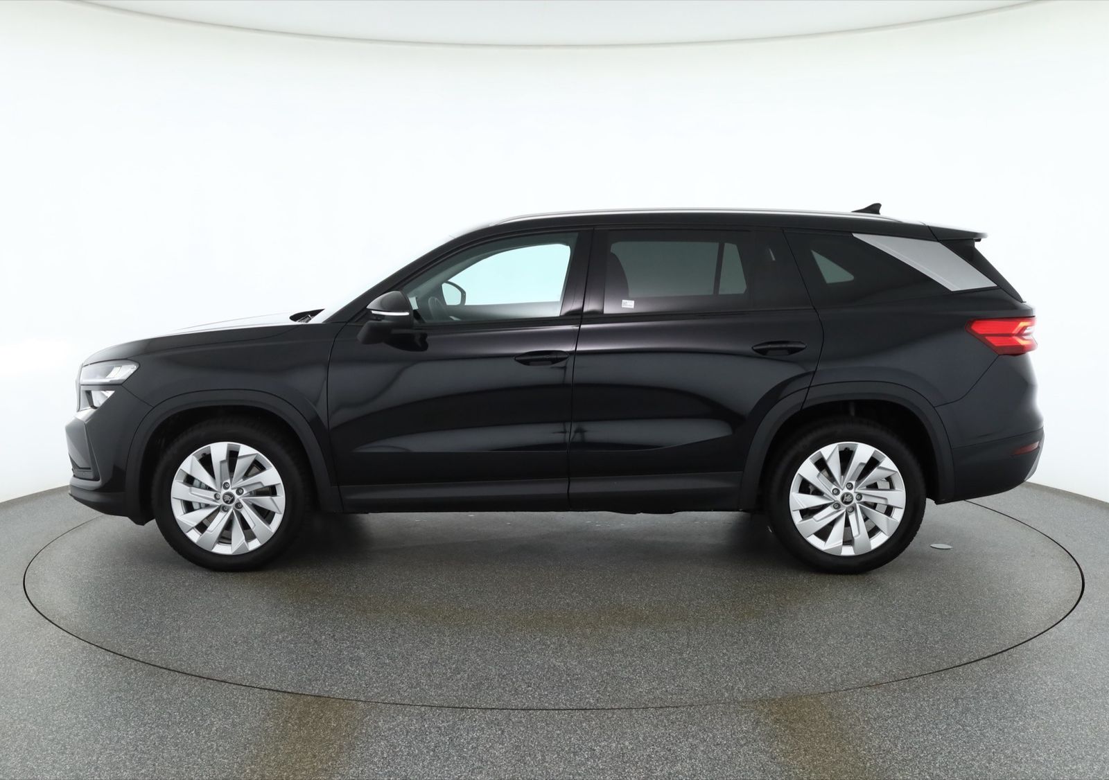 Skoda Kodiaq Selection 1.5 eTSI DSG LED ACC 7-Sitzer imagem 2
