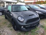 MINI JOHN_COOPER_WORKS Clubman John Cooper Works - MINI MINI: Clubman John