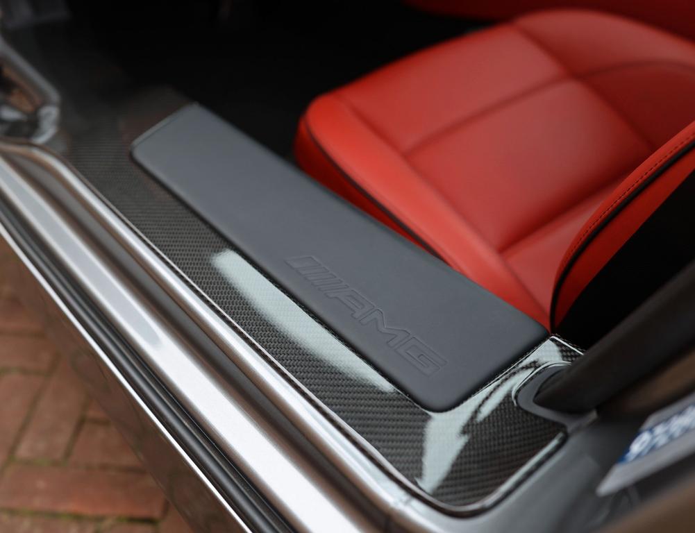 Mercedes-Benz SLS AMG