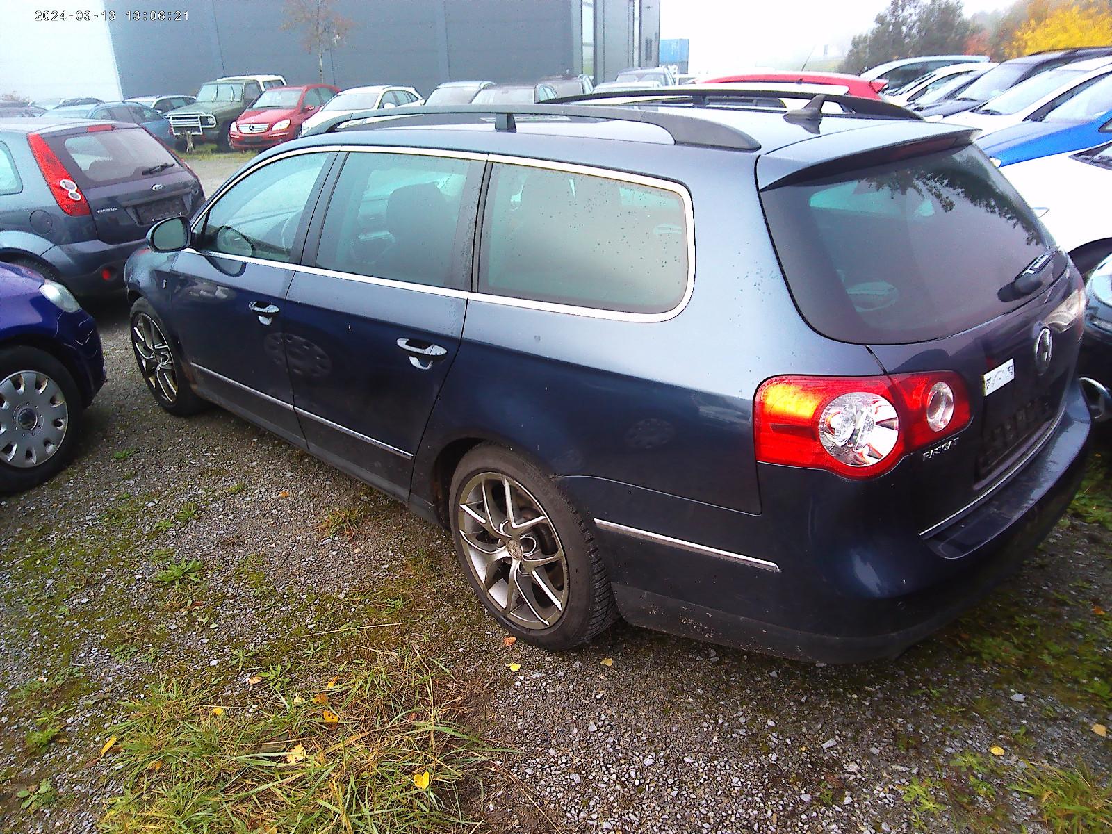 Volkswagen Passat 2007 — салон