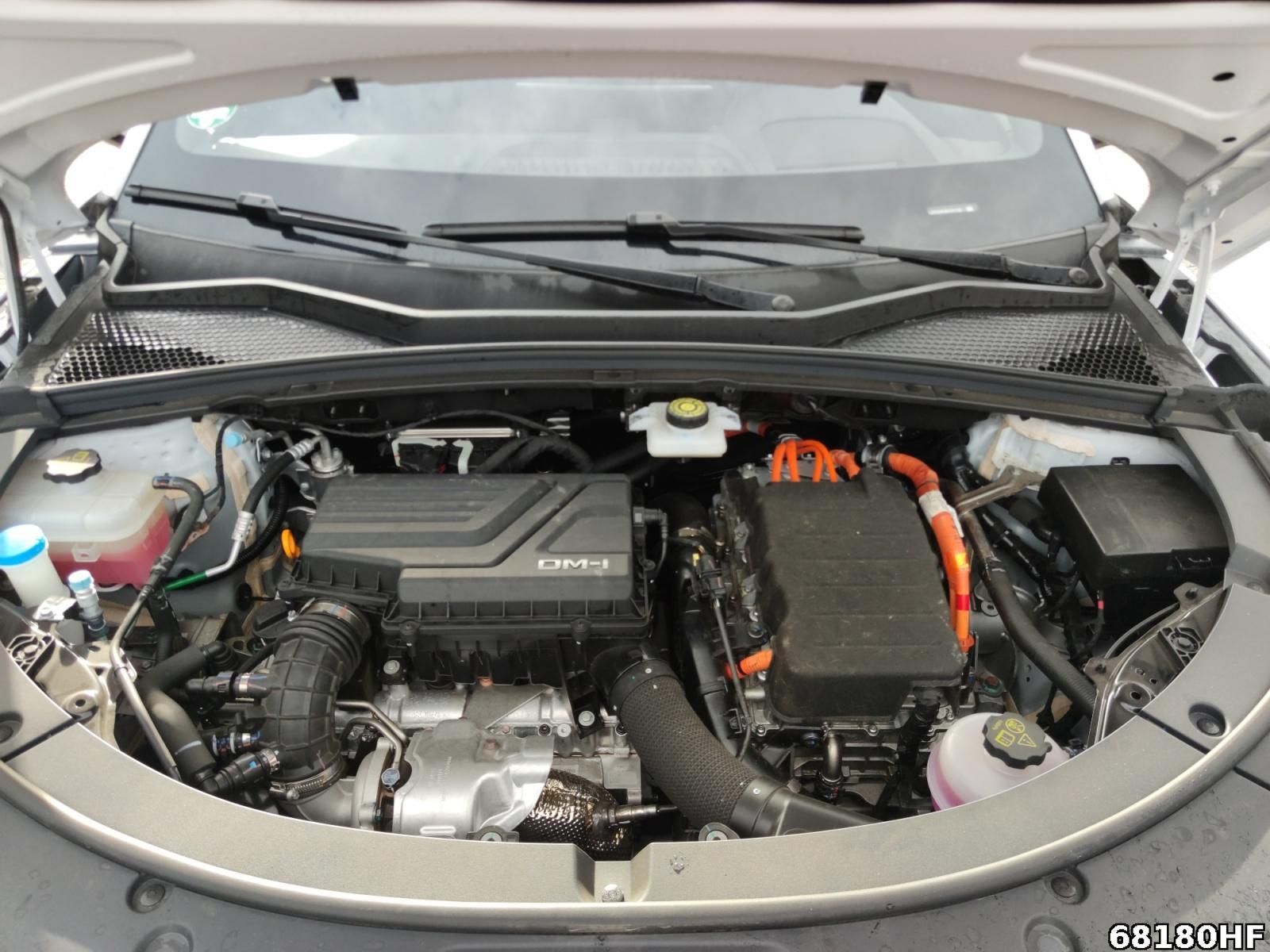 BYD SEAL U