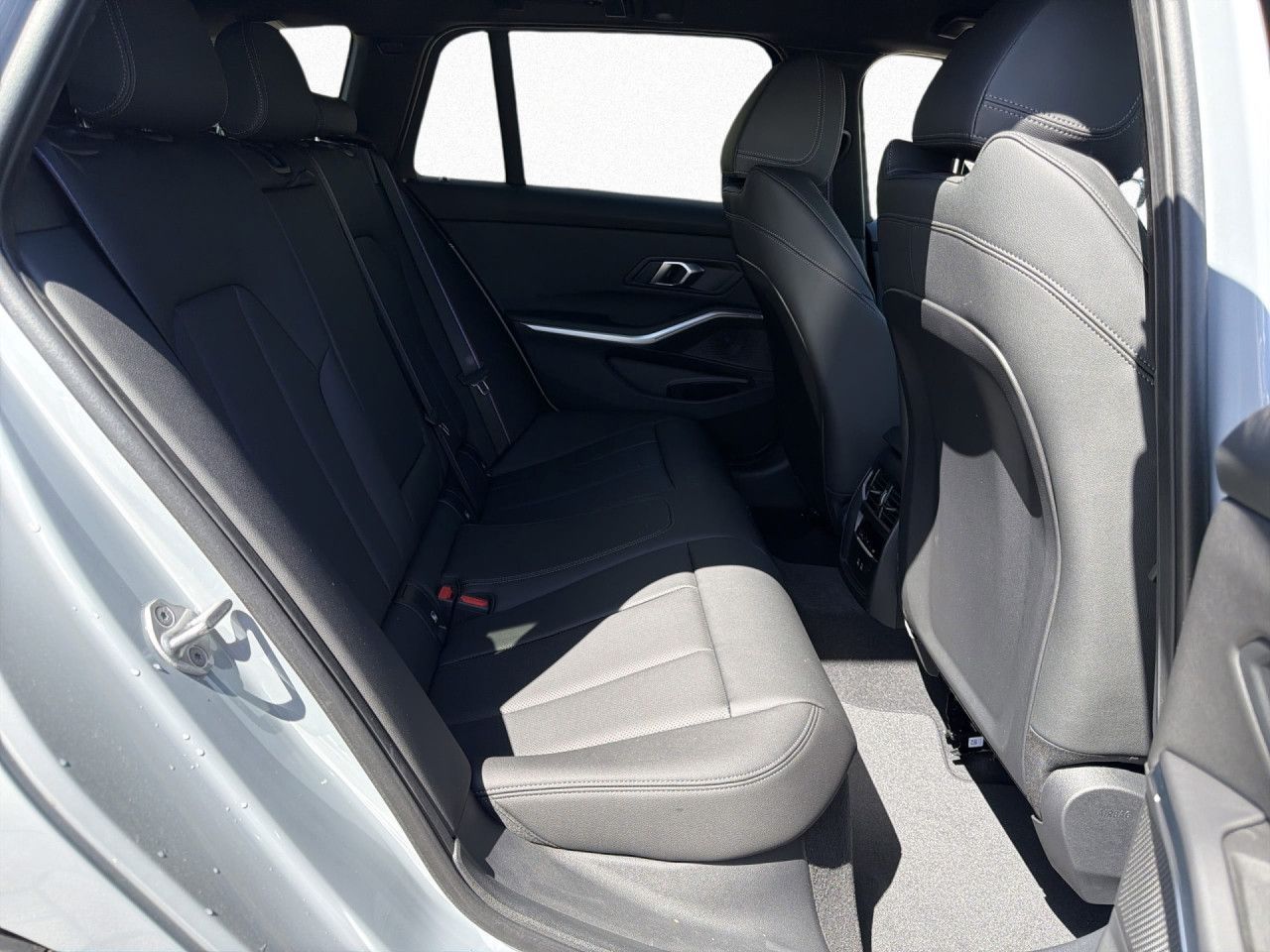 BMW 320 - Bild 13