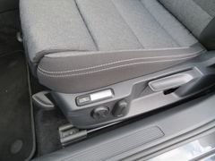 VW Passat Variant 2.0 TDI Business DSG LED Nav 17'' VW Passat Variant 2.0 TDI Business DSG LED Nav 17''