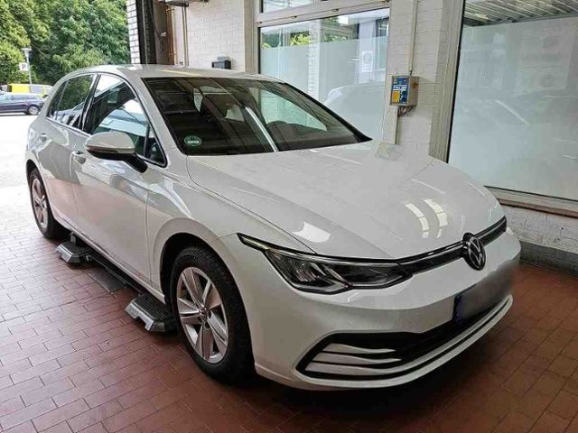 Golf VIII 1.5 TSI Life LED+NAVI+ACC+SHZ+PDC+VIRT