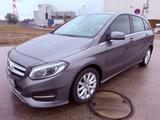 Mercedes-Benz B 180 d -