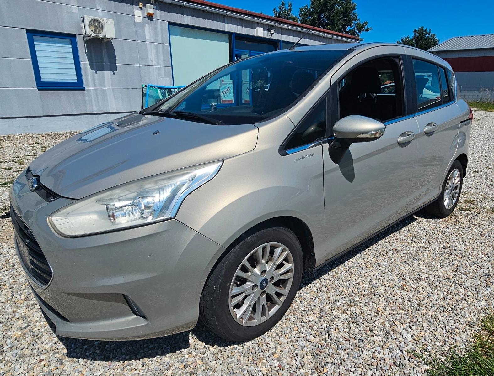 Ford B-MAX 1. 0 Titanium 125 PS TÜV 02/2028