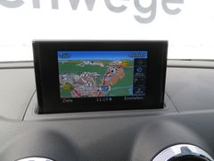 AUDI A3 Sportback 2.0 TDI S-line Sportpaket NavPanACC AUDI A3 Sportback 2.0 TDI S-line Sportpaket NavPanACC