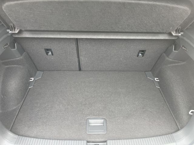T-Cross R-Line 1.5 TSI DSG, ACC, Kamera, AHK