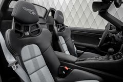 Boxster 718 RS Spyder BLACK/BLACK WEISSACH PACK