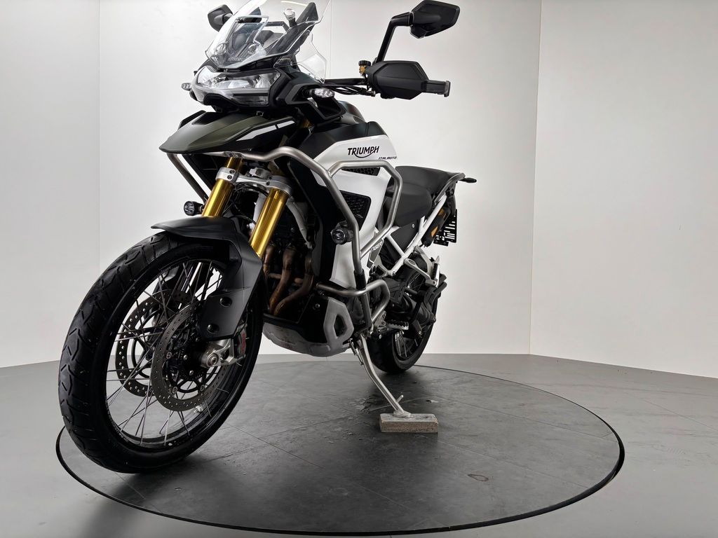 Fahrzeugabbildung Triumph TIGER 1200 RALLY EXPLORER *1.Hand-Scheckheft*