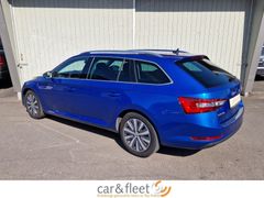 Fahrzeugabbildung Skoda Superb Combi Ambition iV Navi LED ACC Virtual