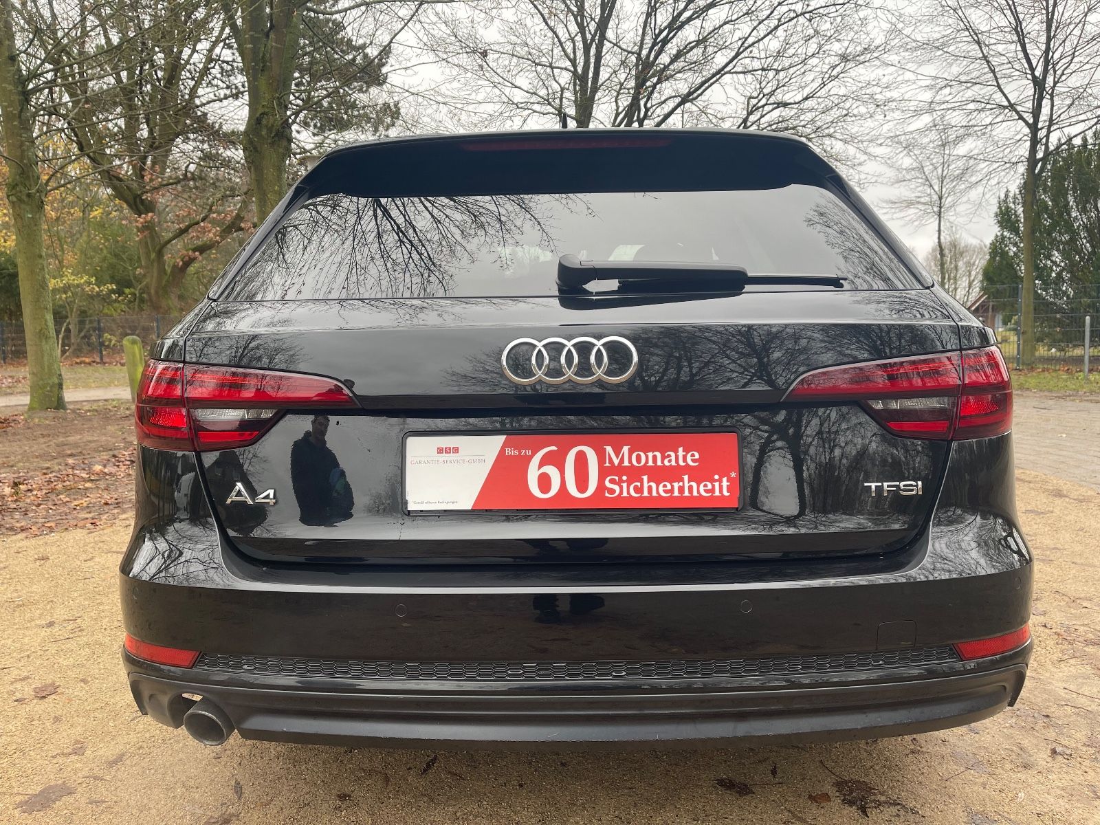 Fahrzeugabbildung Audi A4 Avant S-Line AHK*LED*PDC*TEILLEDER*TEMPO+