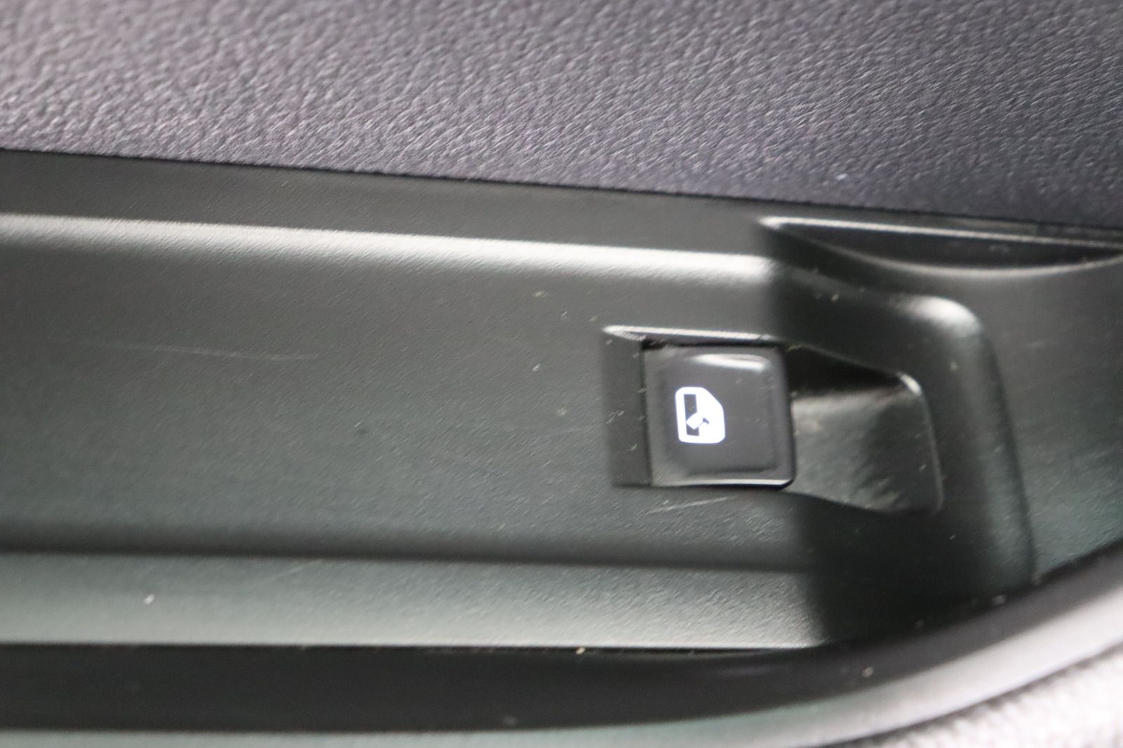 Fahrzeugabbildung SKODA Superb * Memory * PDC * Sithzg.