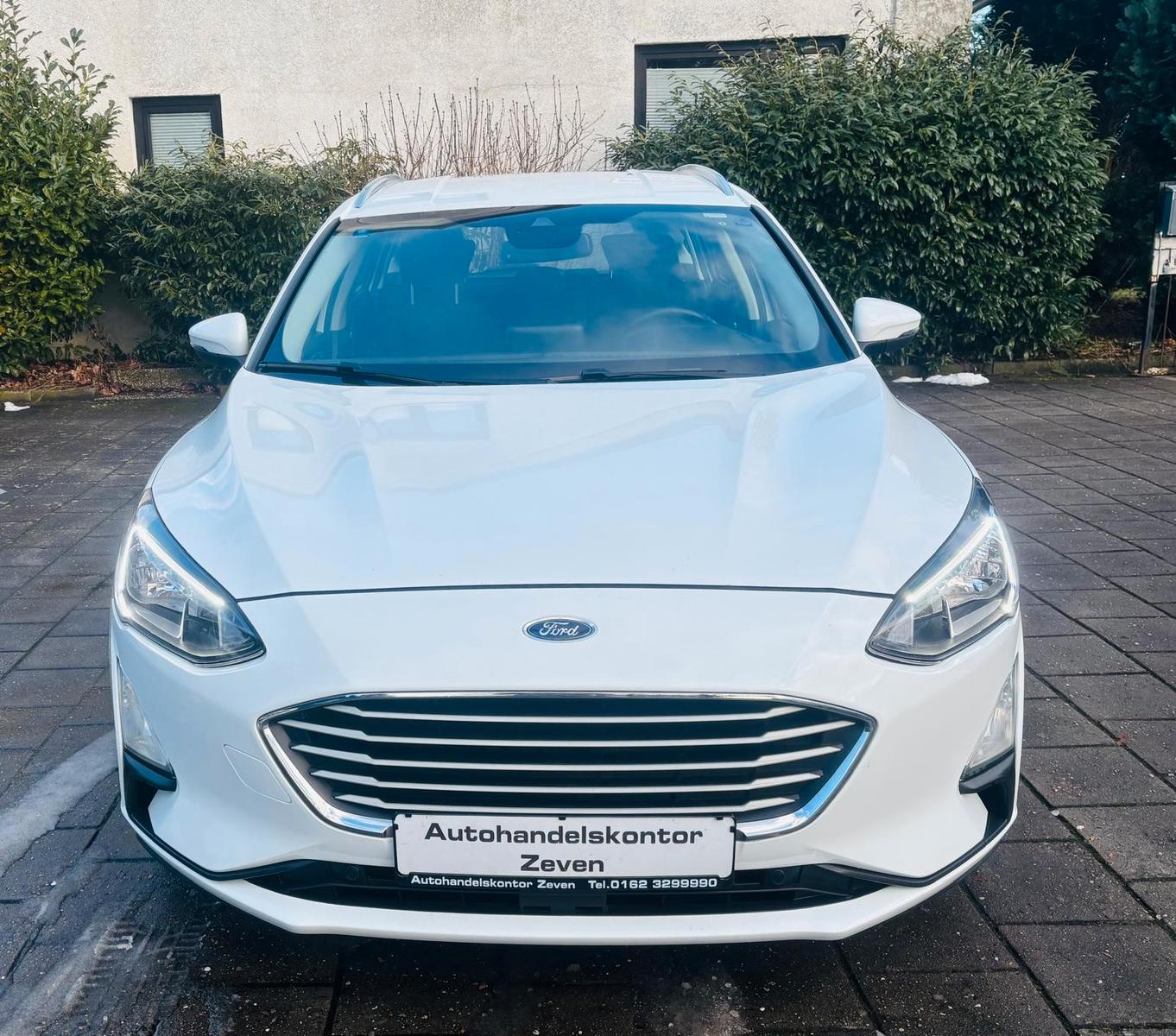 Ford Focus Turnier Cool & Connect/1.5TDCI/R.Kam/LED
