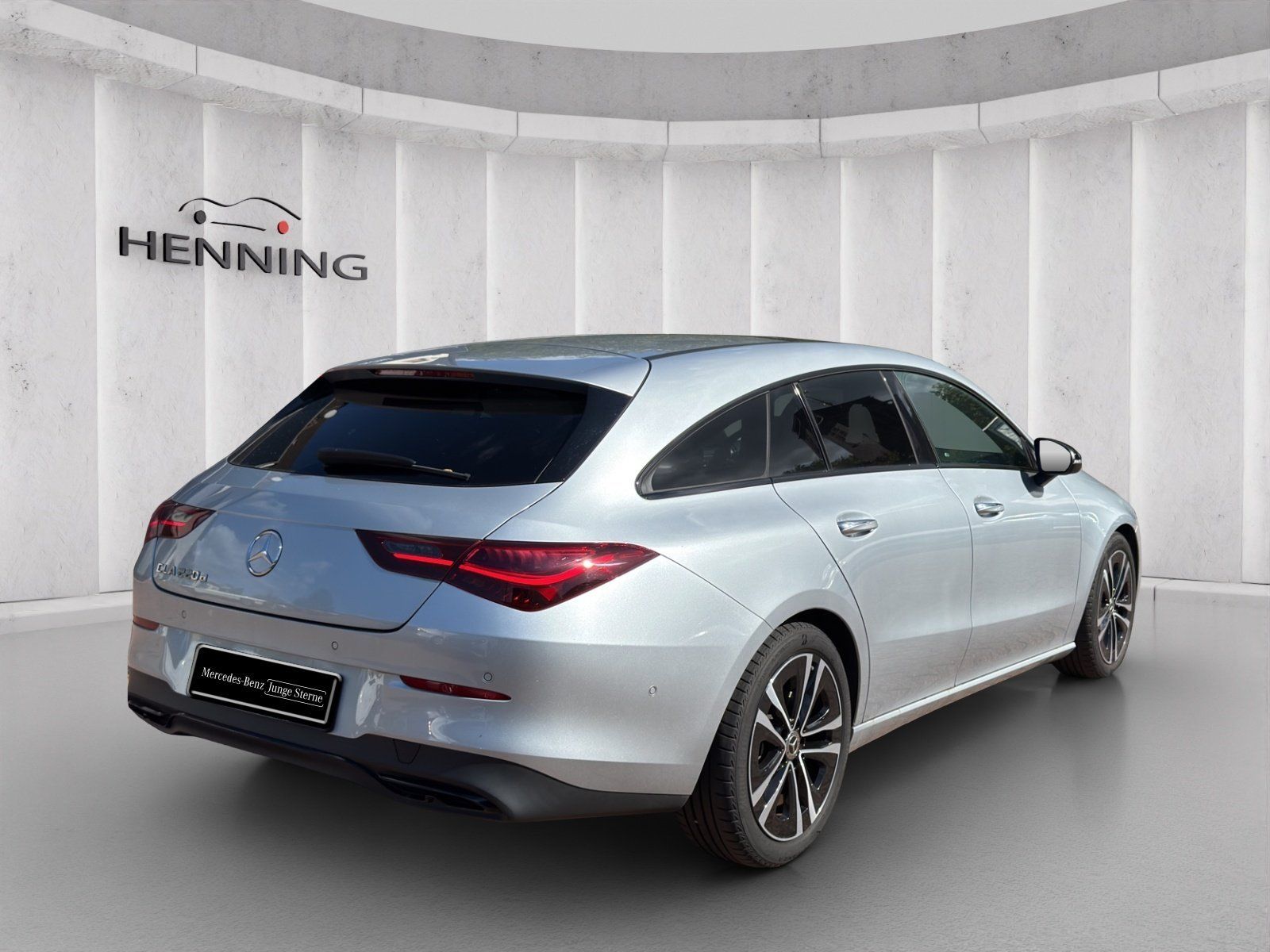 Mercedes-Benz CLA 220 d SB Night Panorama Burmester Sthz DIS foto 5