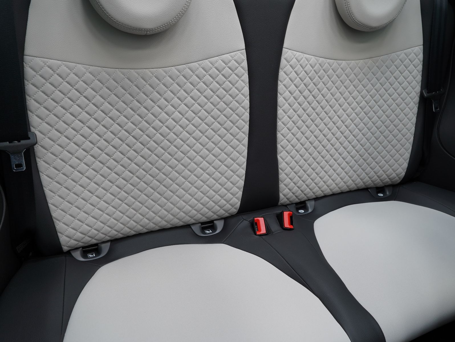 Fahrzeugabbildung Fiat 500C Dolcevita Cabrio