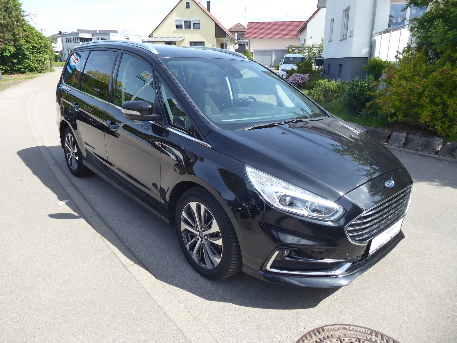 Ford Galaxy Titanium