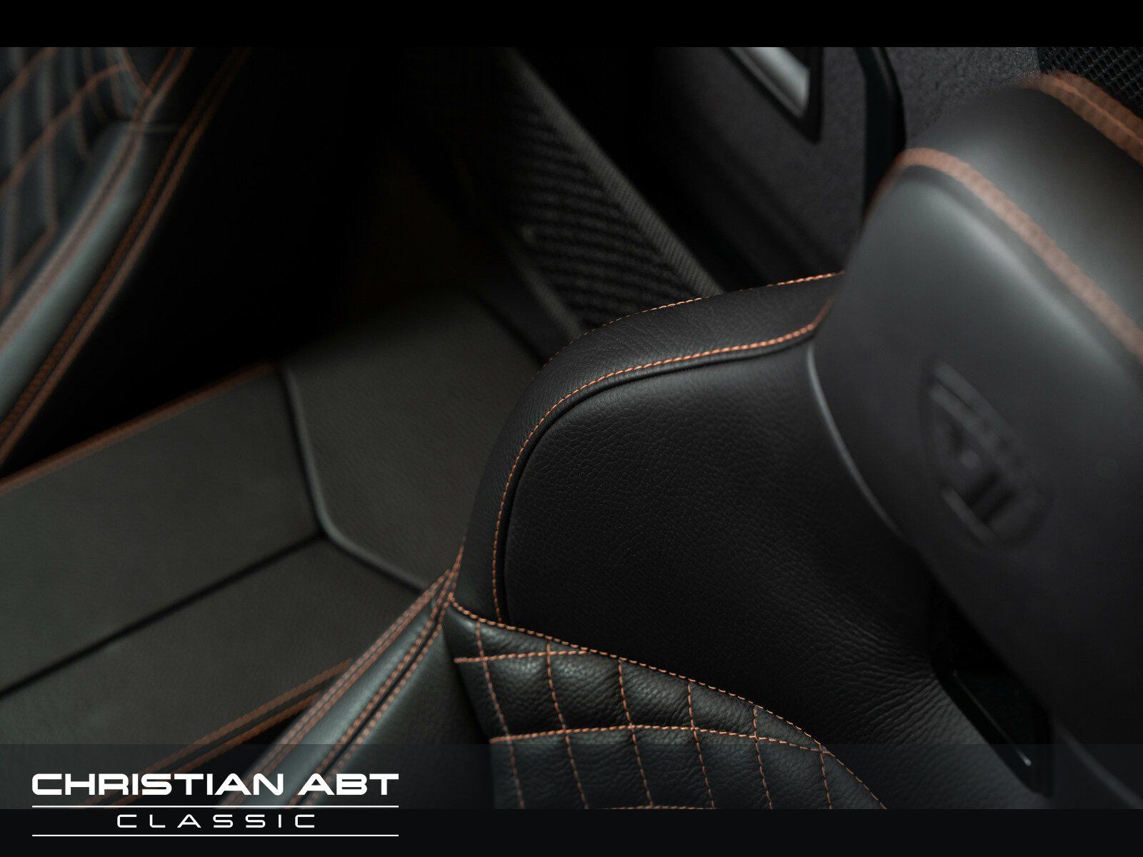 Fahrzeugabbildung BMW Estella Tender 5.7 Carbon-Kit * 1 of 1 * M40i