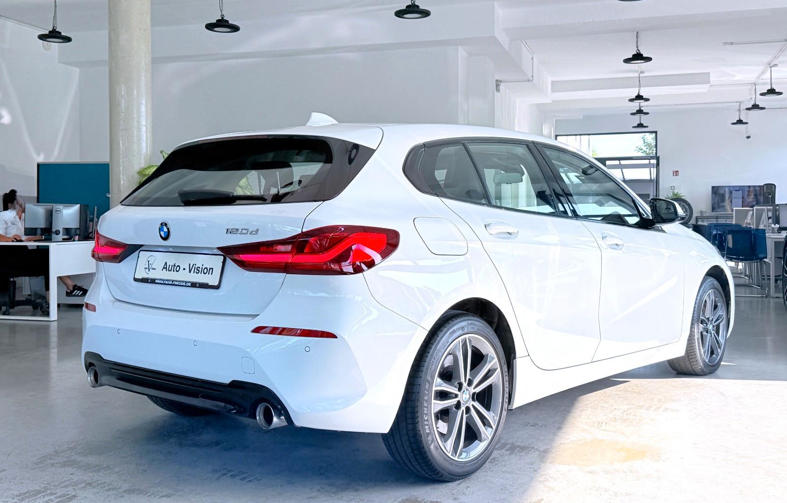 BMW 1 Series d Sport Line (F40) *LED*HeadUp*PDC*SHZ, миниатюра 7