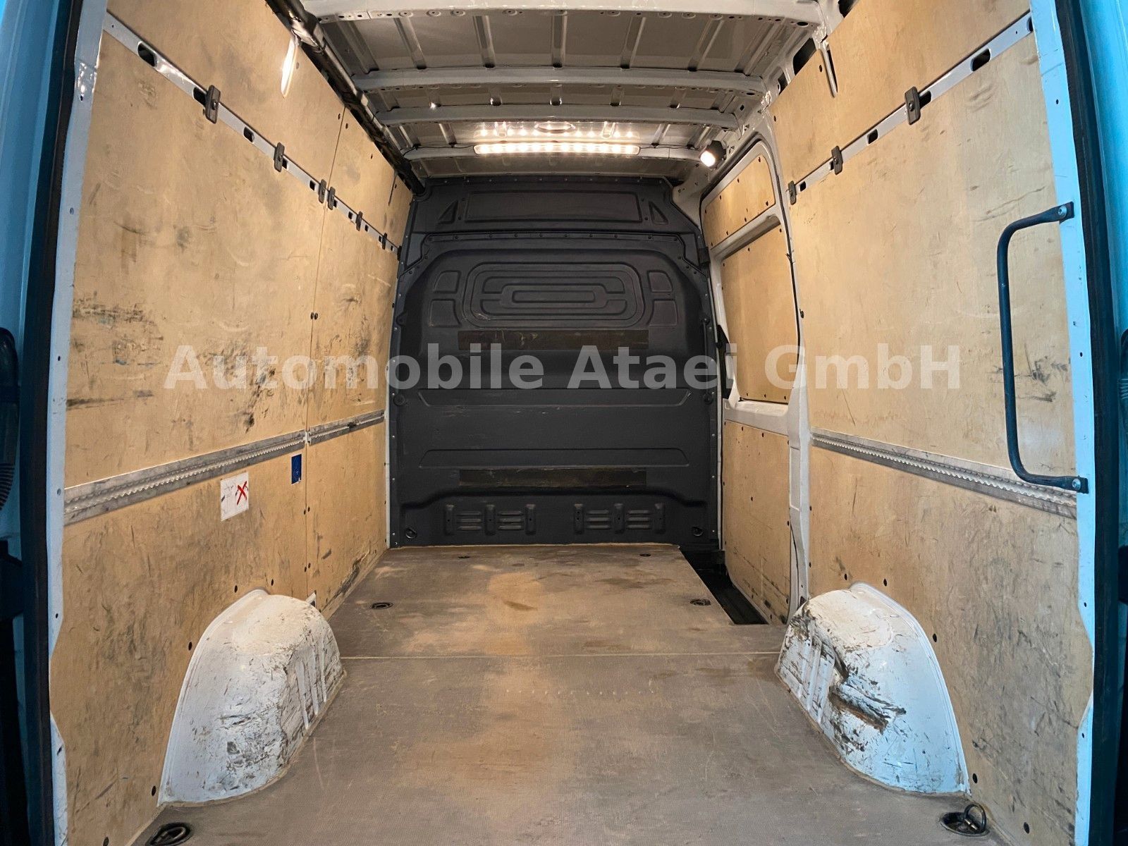 Fahrzeugabbildung Mercedes-Benz Sprinter 316 CDI KAMERA+ NAVI+ AHK (7237)