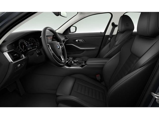 BMW 318d Sport Line *Business*Navi*elGlasdach*Sports