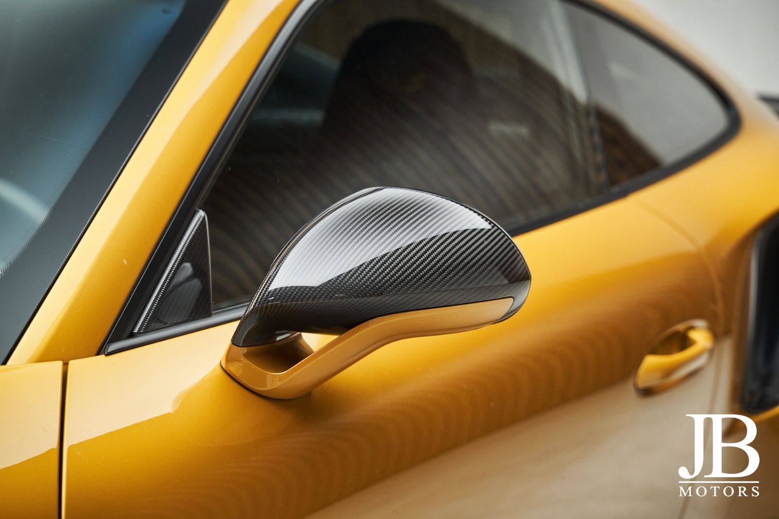 Fahrzeugabbildung Porsche 911 Turbo S Exclusive Series Burmester Lift