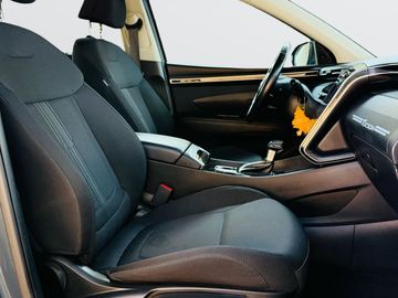 Hyundai TUCSON - 8