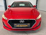 Hyundai i30 Pure *8 Fach*Klima *Checkheftgepflegt - Hyundai i30: Pure