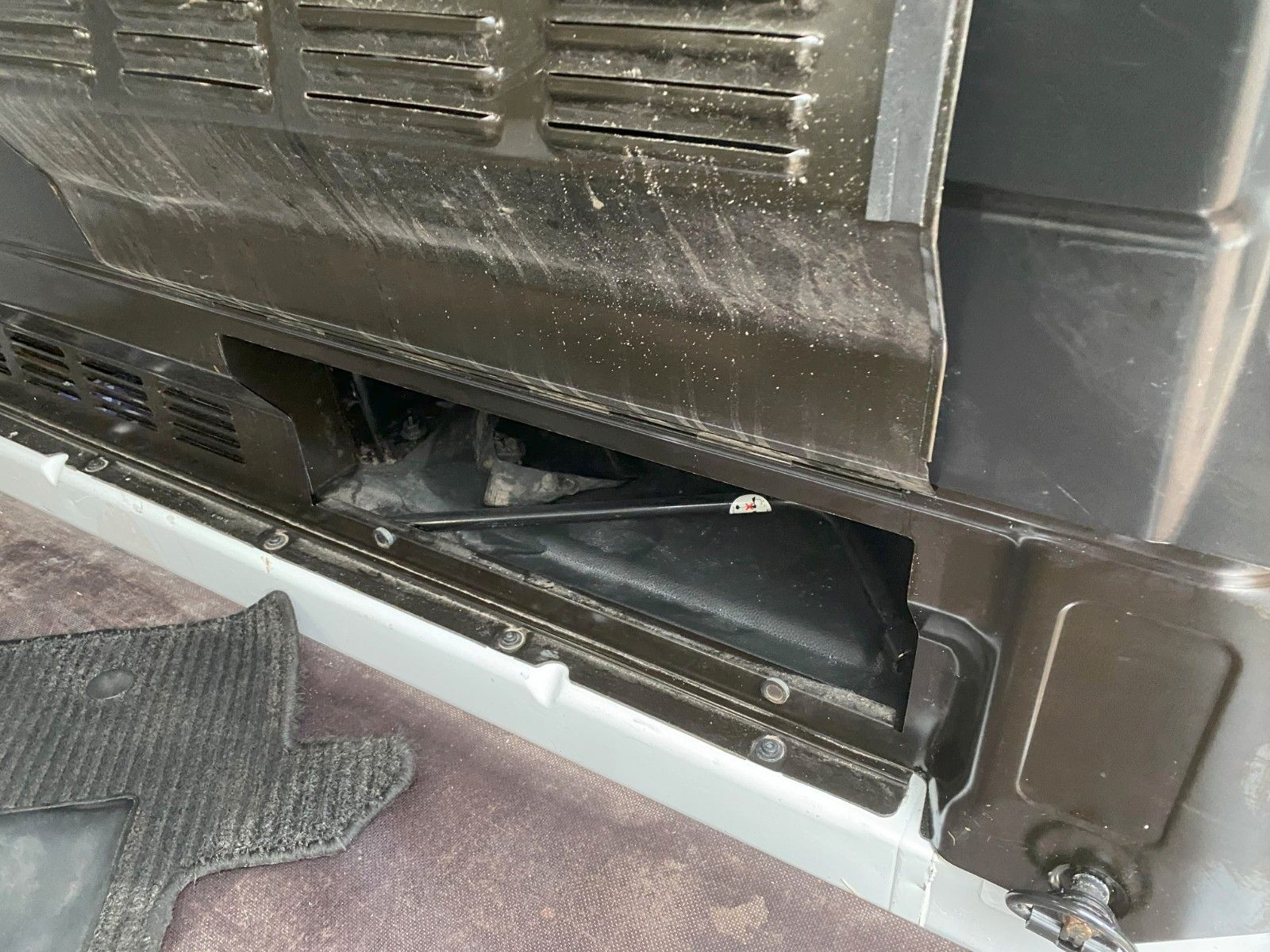 Fahrzeugabbildung Ford Transit Custom Kasten 320 L2 Trend,AHK,34555Km,