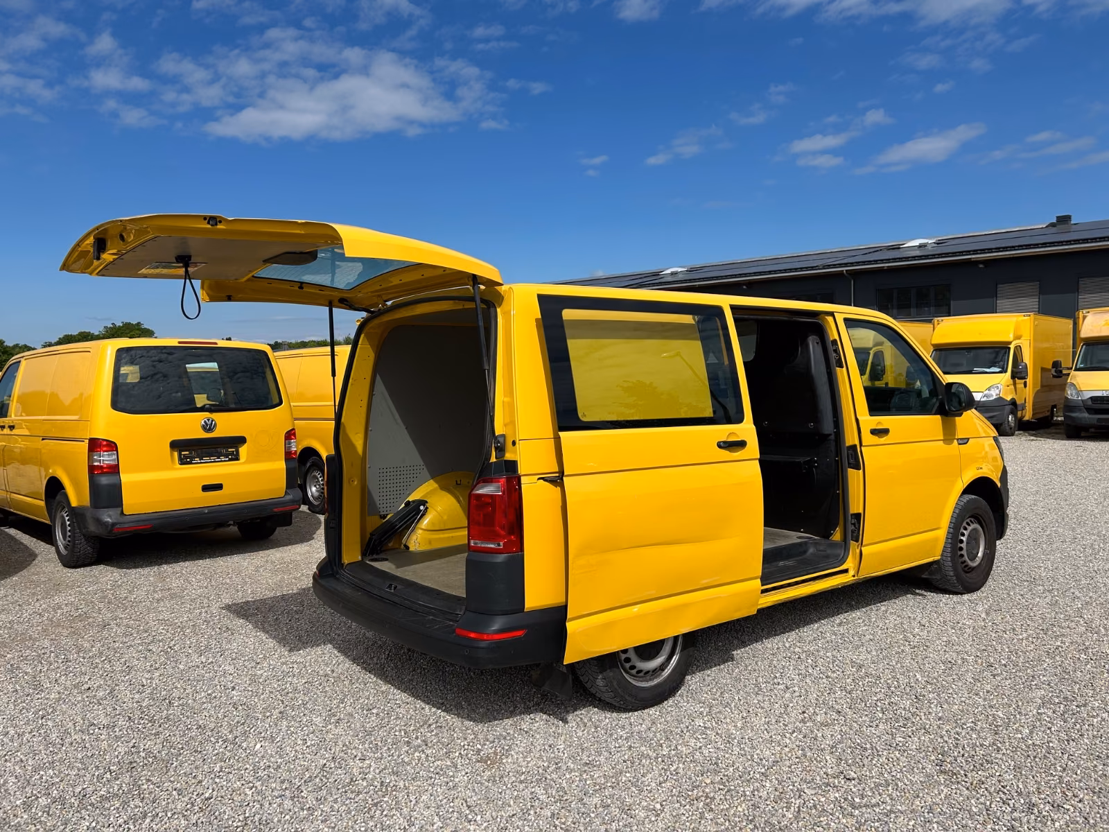 VOLKSWAGEN T6 TRANSPORTER - 2.0 TDI 84ch - 1ERE MAIN - ENTRETIEN VW