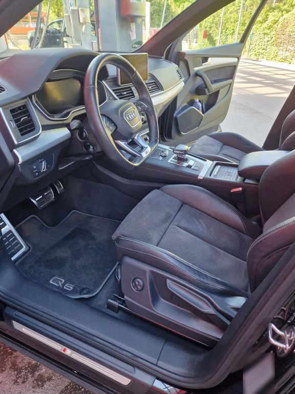 Image of Audi Q5