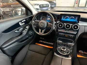 Mercedes-Benz C 220 *Keyless*Memory*PDC*ACC*AHK*SpurHT*NAVI*