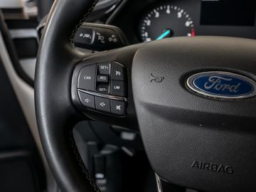 Ford Fiesta Cool & Connect Navi LED SHZ LHZ PDC
