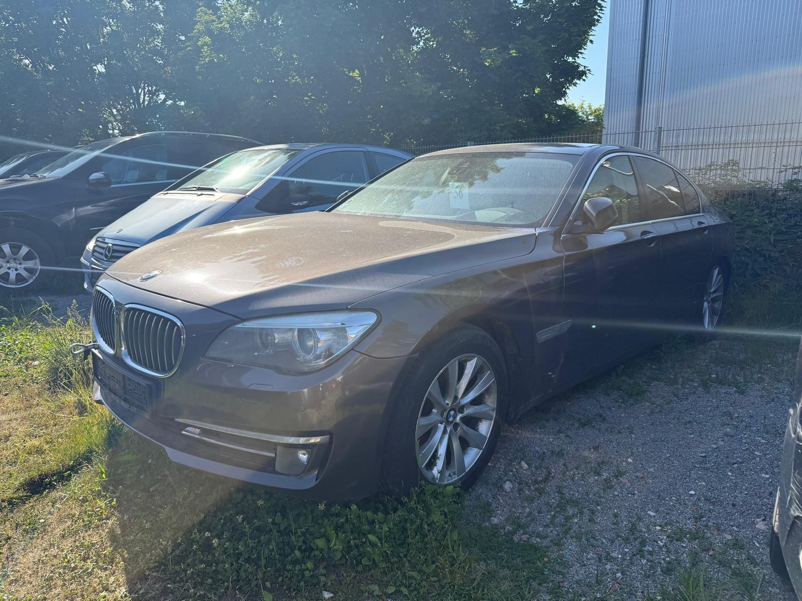 BMW 730d xDrive*TOP AUSSTATTUNG*