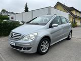 Mercedes-Benz B 170*Klima*TÜV*SHZ*Polarsilber metallic* - mit Benzin-Antrieb: Silber, Metallic