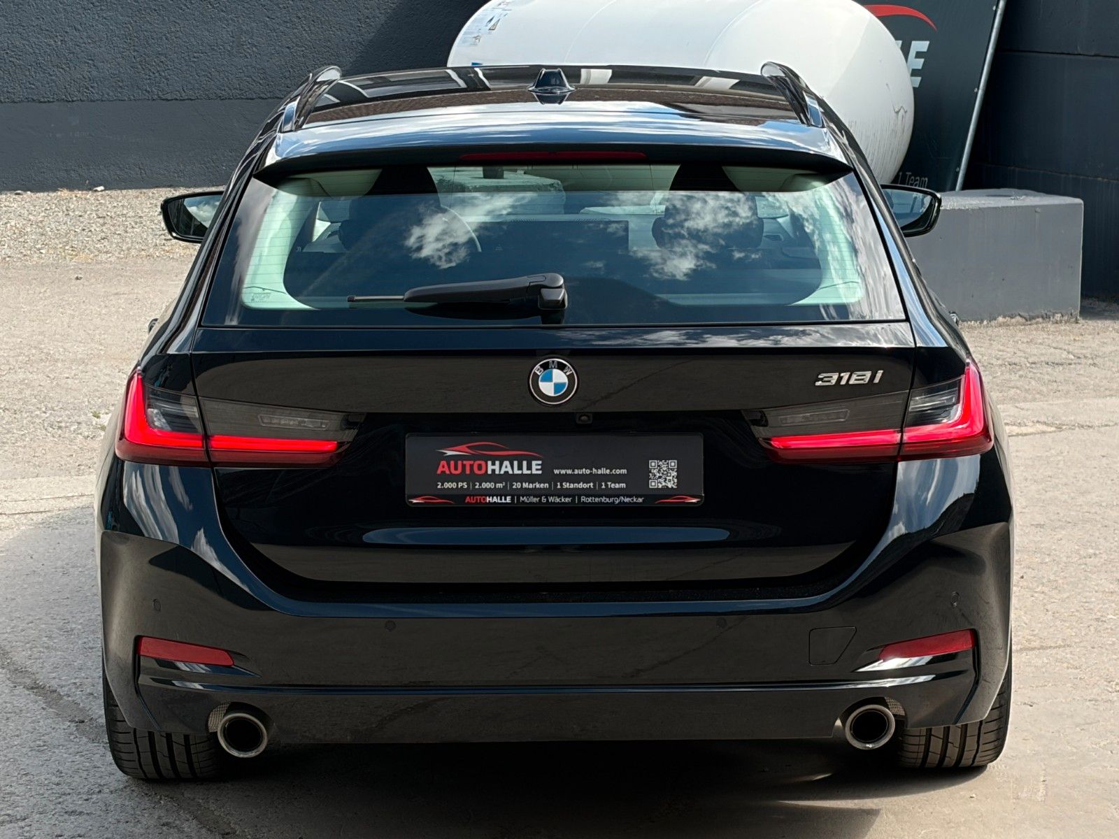 Fahrzeugabbildung BMW 318i Touring 3Z-Klima Kamera Tempomat Alarm SHZ