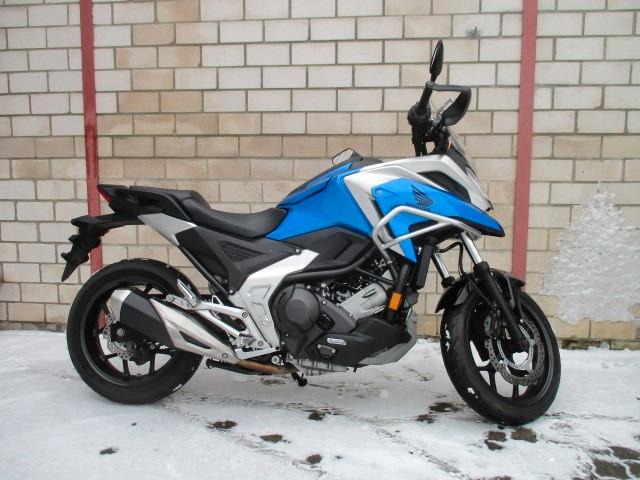 Honda NC750X DCT