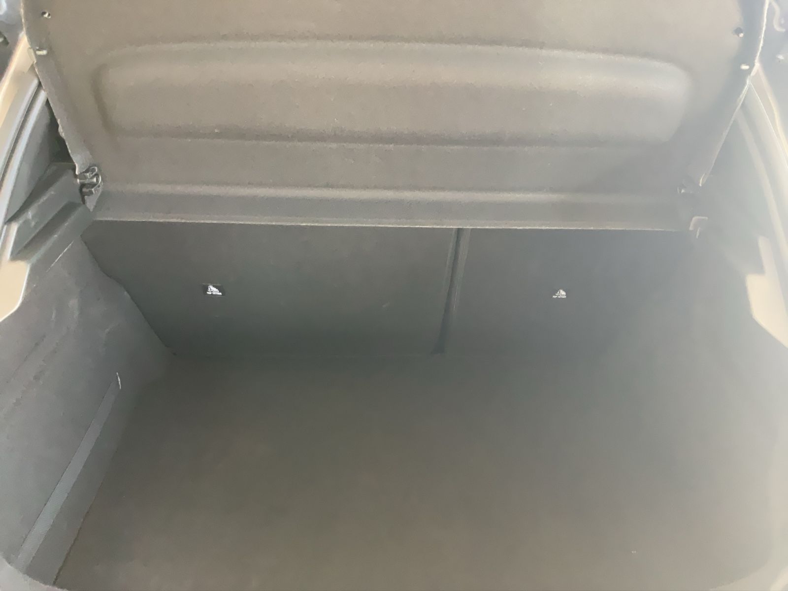 Fahrzeugabbildung Peugeot 208 1.2 PureTech Style